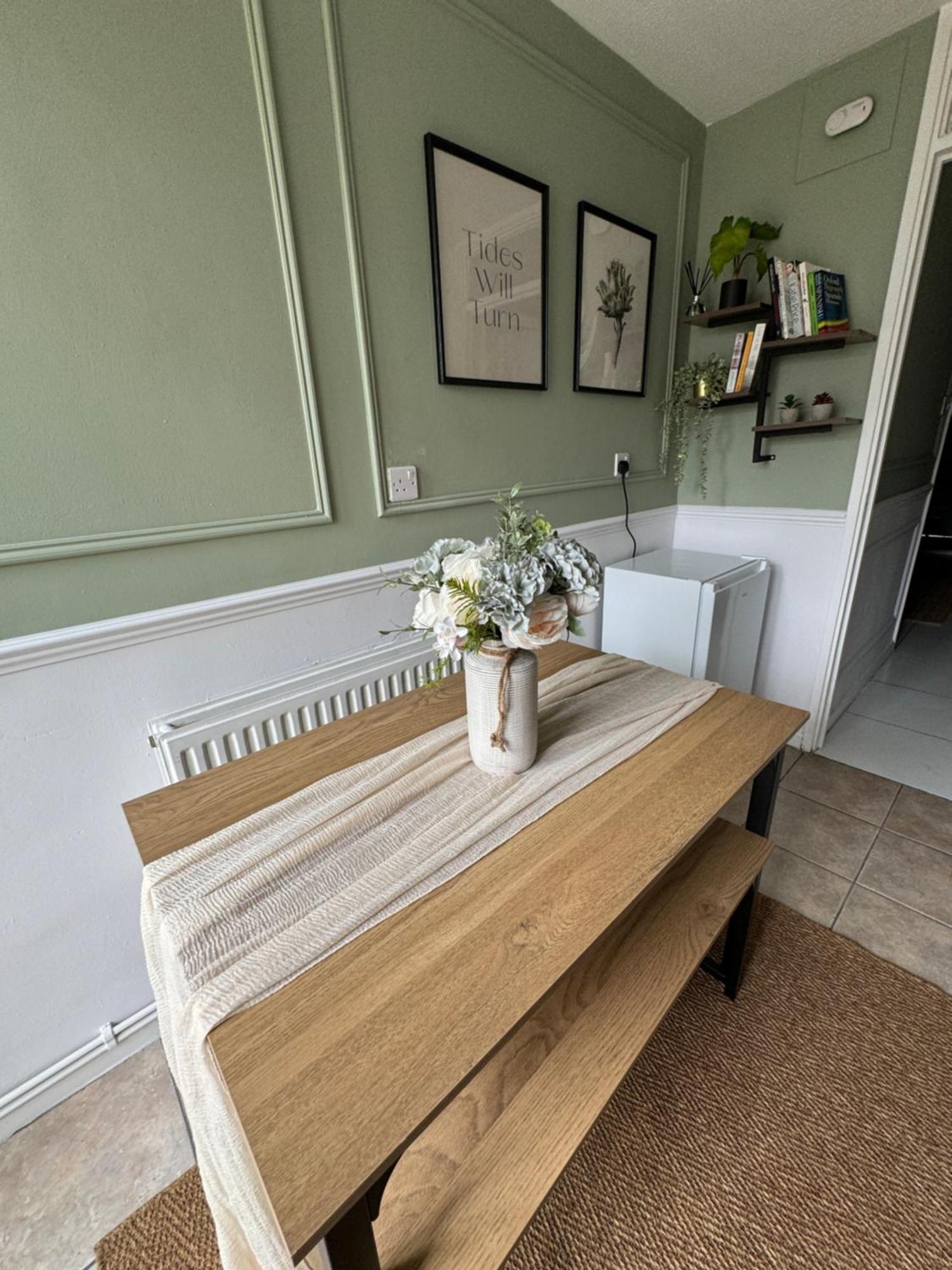 Grace House - 15 Minutes To Central London Thamesmead  Ngoại thất bức ảnh